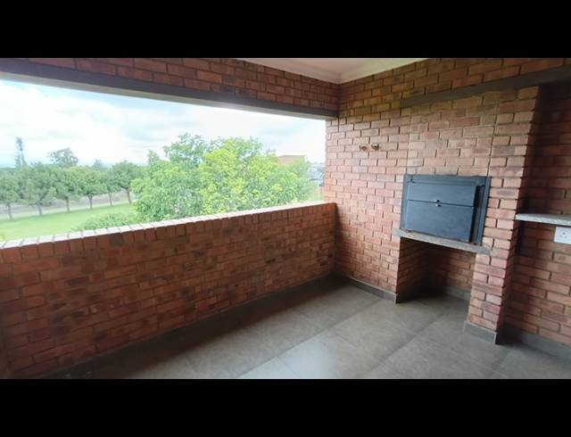 2 BEDROOM APARTMENT TO LET IN BLANCHEVILLE